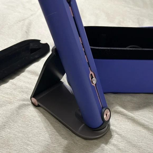 Dyson Corrale Straightener - Picture 9 of 16